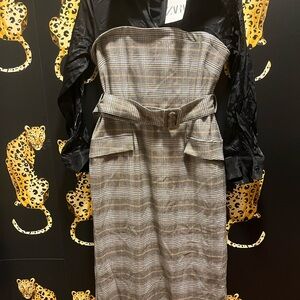 Zara Black and Gray Plaid Long Sleeve Dress